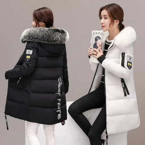 Hooded down jacket with large fur collar for women