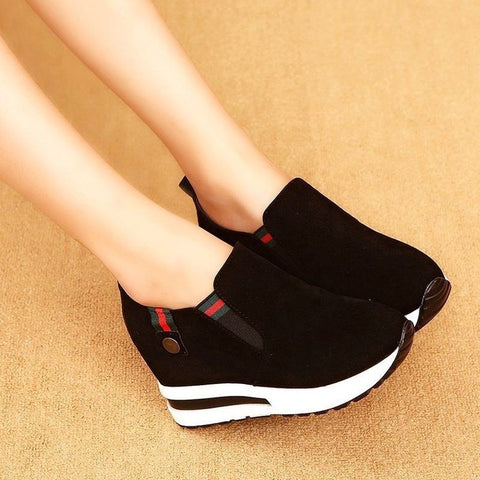 Women's Slip-on Platform Shoes - Lofer
