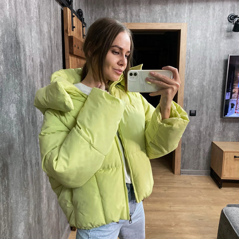 Short loose thick down jacket for women