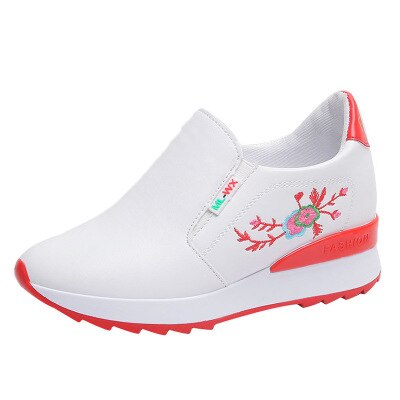 Comfortable orthopedic sneakers with floral pattern