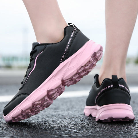 Vulkanisierte orthopädische Schuhe aus PU-Leder für Damen – Sylvi