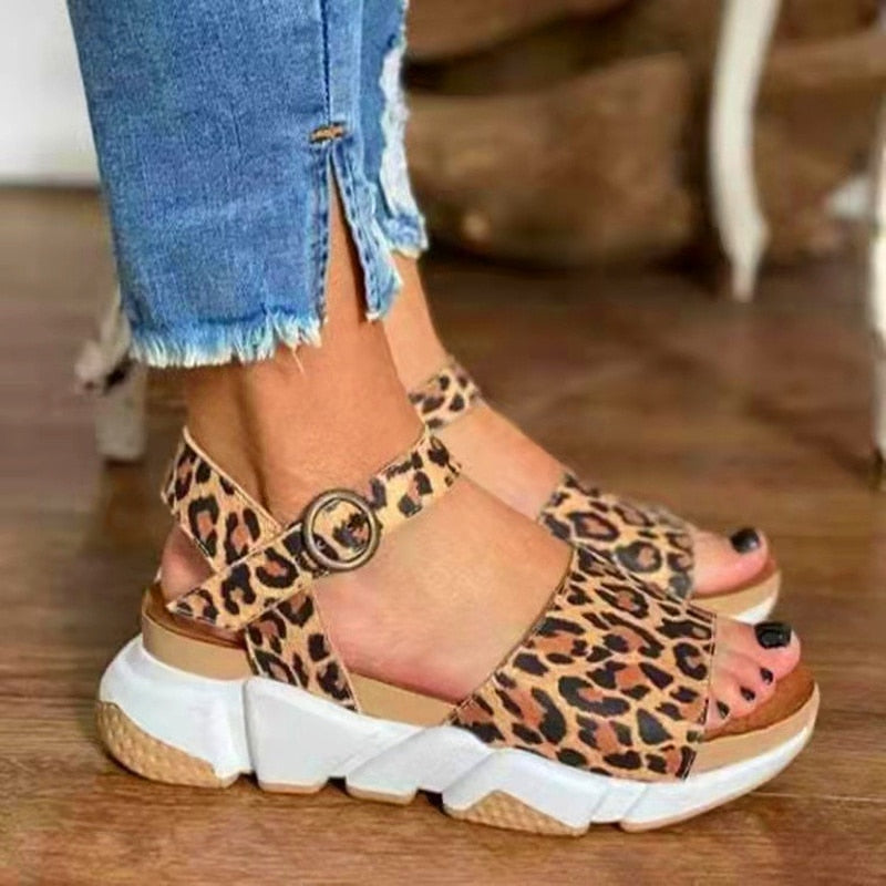 Sandales léopard à plateforme pour femmes