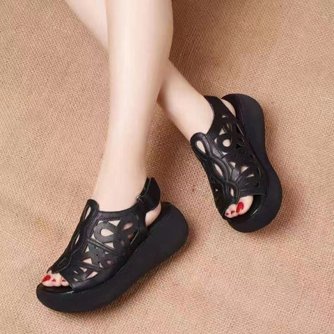 Damen-Sandalen mit offener Zehenpartie und Blumen-Hohlplattform – Höschen